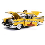 Коллекционная модель с фигуркой Jada Toys Metals Die-Cast Deadpool & 1957 Chevy Bel Air (30290)