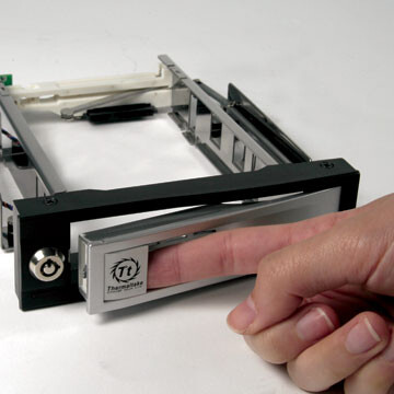 Mobile rack Thermaltake Max4 (N0023SN) - фото 2