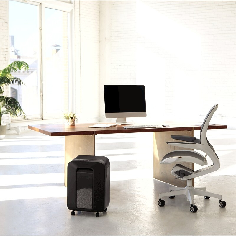 Уничтожитель бумаги (шредер) Fellowes PowerShred LX200 Black - FS-55022 - фото 4