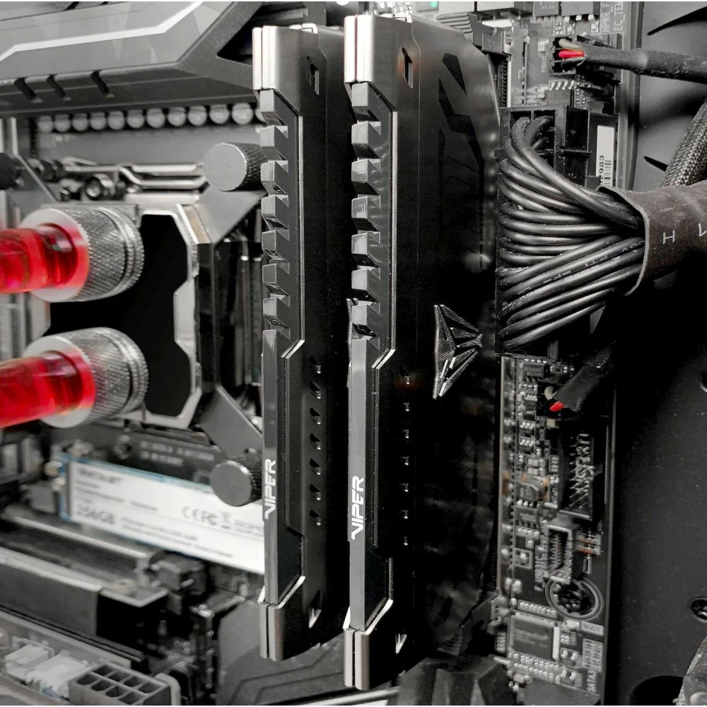 Оперативная память 16Gb DDR4 3733MHz Patriot Viper Steel (PVS416G373C7K) (2x8Gb KIT) - фото 2