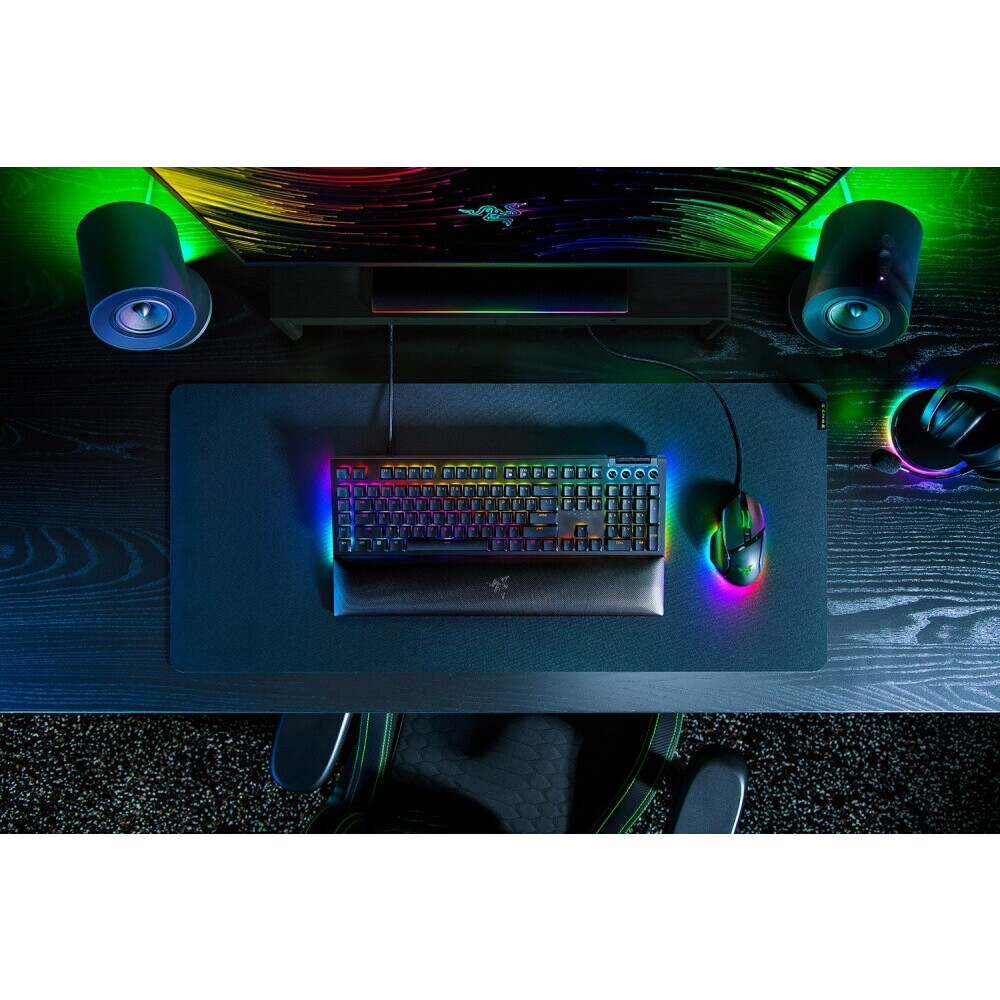 Клавиатура Razer BlackWidow V4 (Yellow Switch) - RZ03-04692500-R3R1 - фото 2