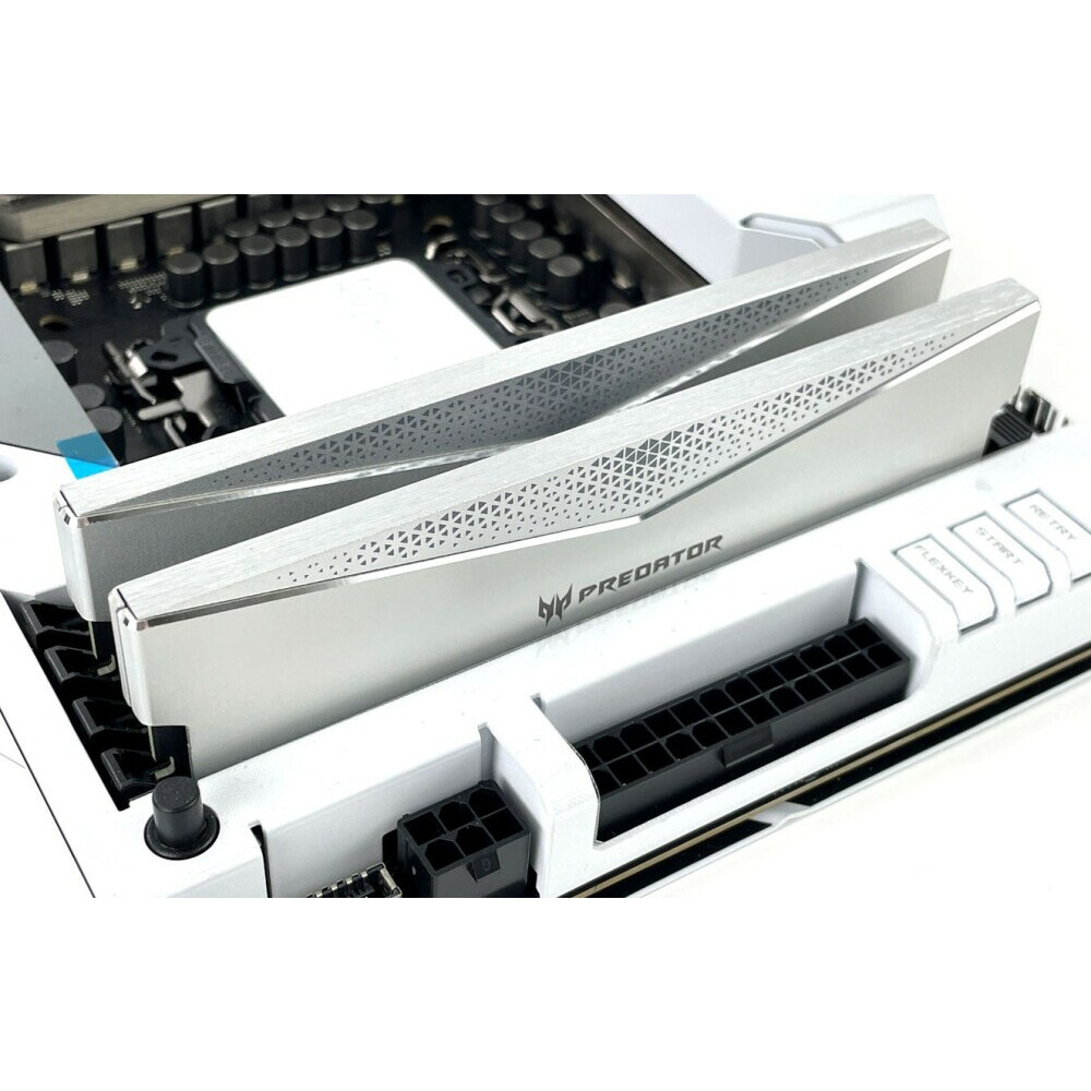 Оперативная память 64Gb DDR5 6400MHz Acer Predator Pallas II Silver (BL.9BWWR.377) (2x32Gb KIT) - фото 3