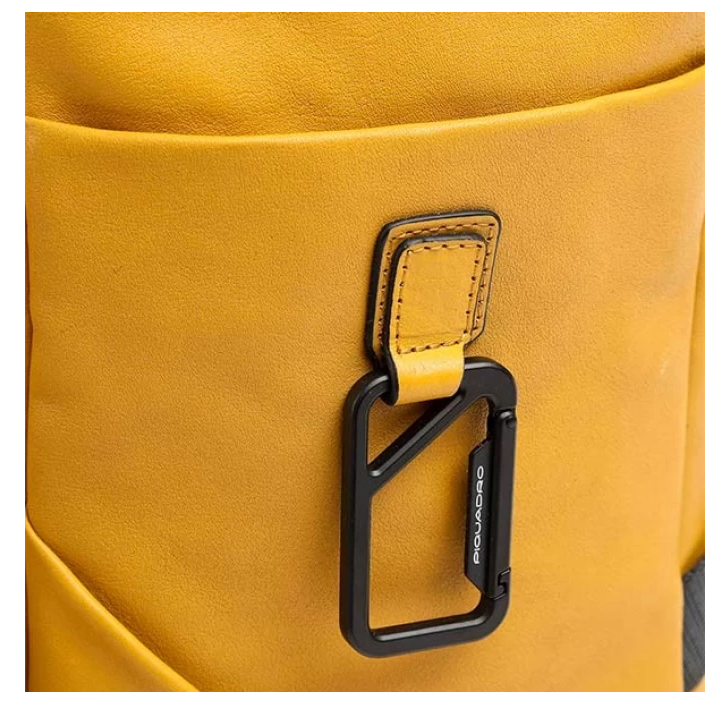 Рюкзак для ноутбука Piquadro Roll top computer backpack 15,6" Mustard (CA5677AP/G) - фото 3