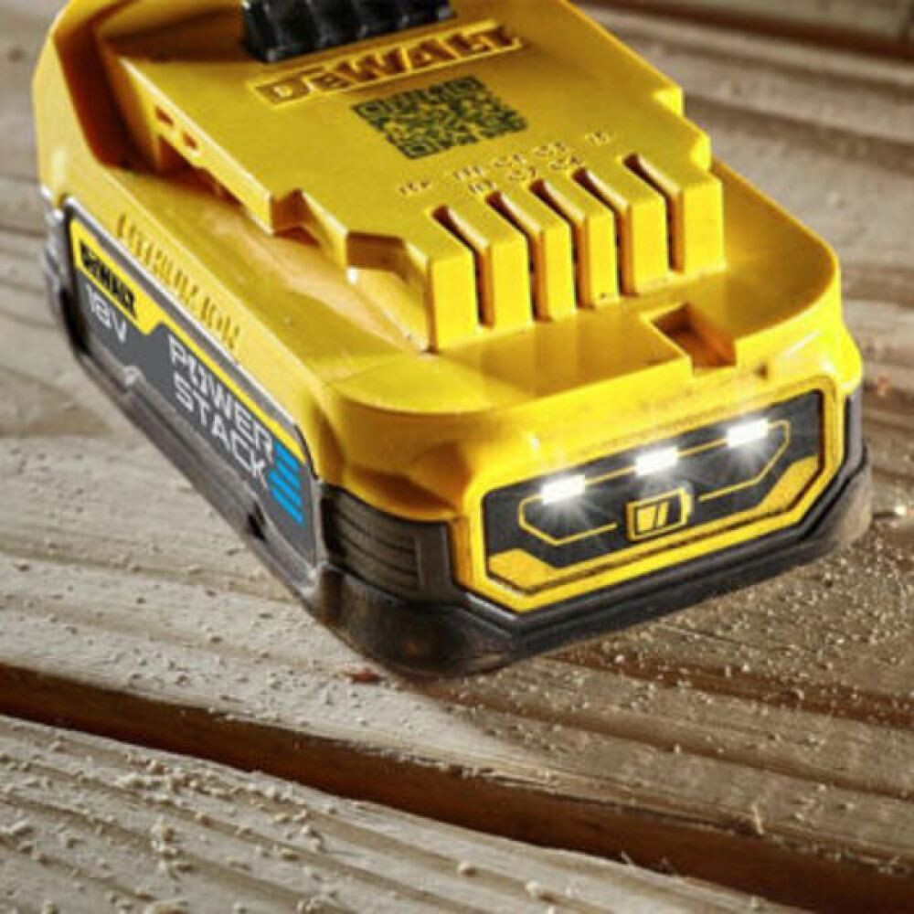 Зарядное устройство + АКБ DeWALT DCB1102E2-QW - фото 3