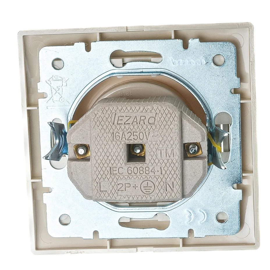 Электрическая розетка LEZARD Mira 701-0303-121 - фото 2