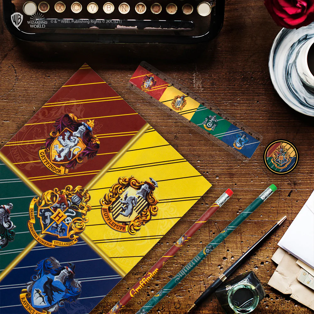 Набор канцелярии Cinereplicas Harry Potter Hogwarts (CR5110) - 4895205602236