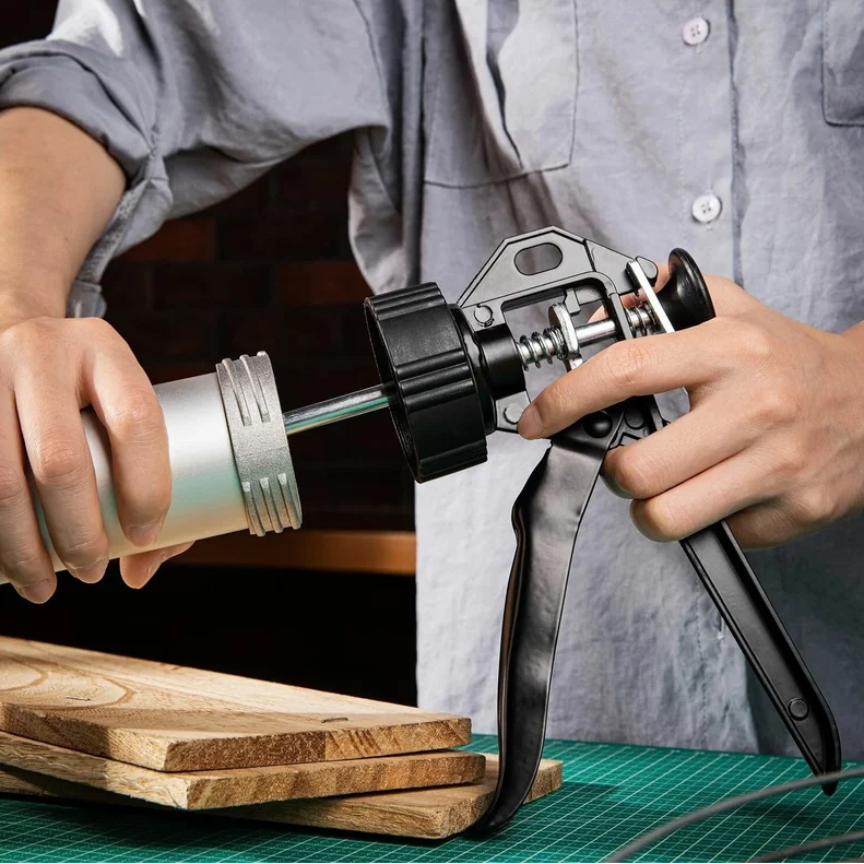 Пистолет для герметика Deli DL2380 - фото 6