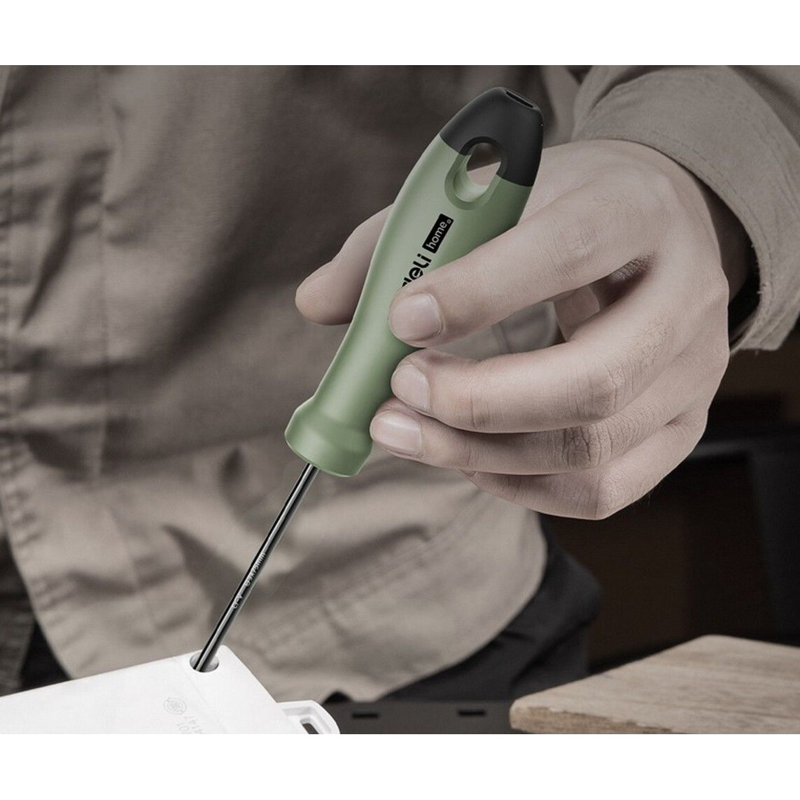 Отвёртка Deli HT1103L Home Series Green - фото 4