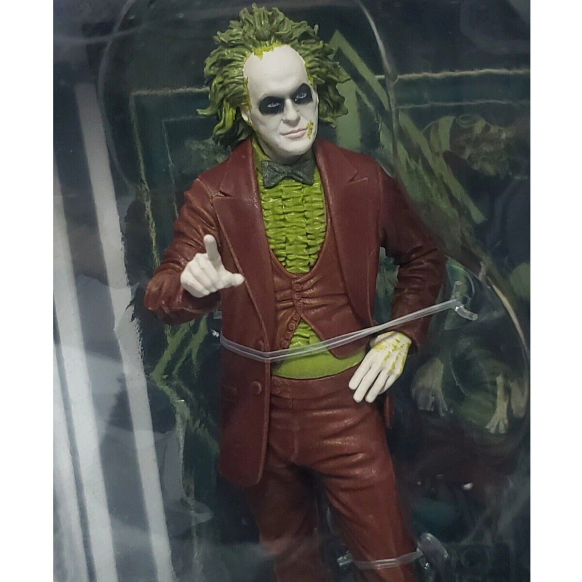 Фигурка McFarlane Toys Movie Maniacs Beetlejuice Beetlejuice in Red Suite (Chase) - 140736 - фото 3