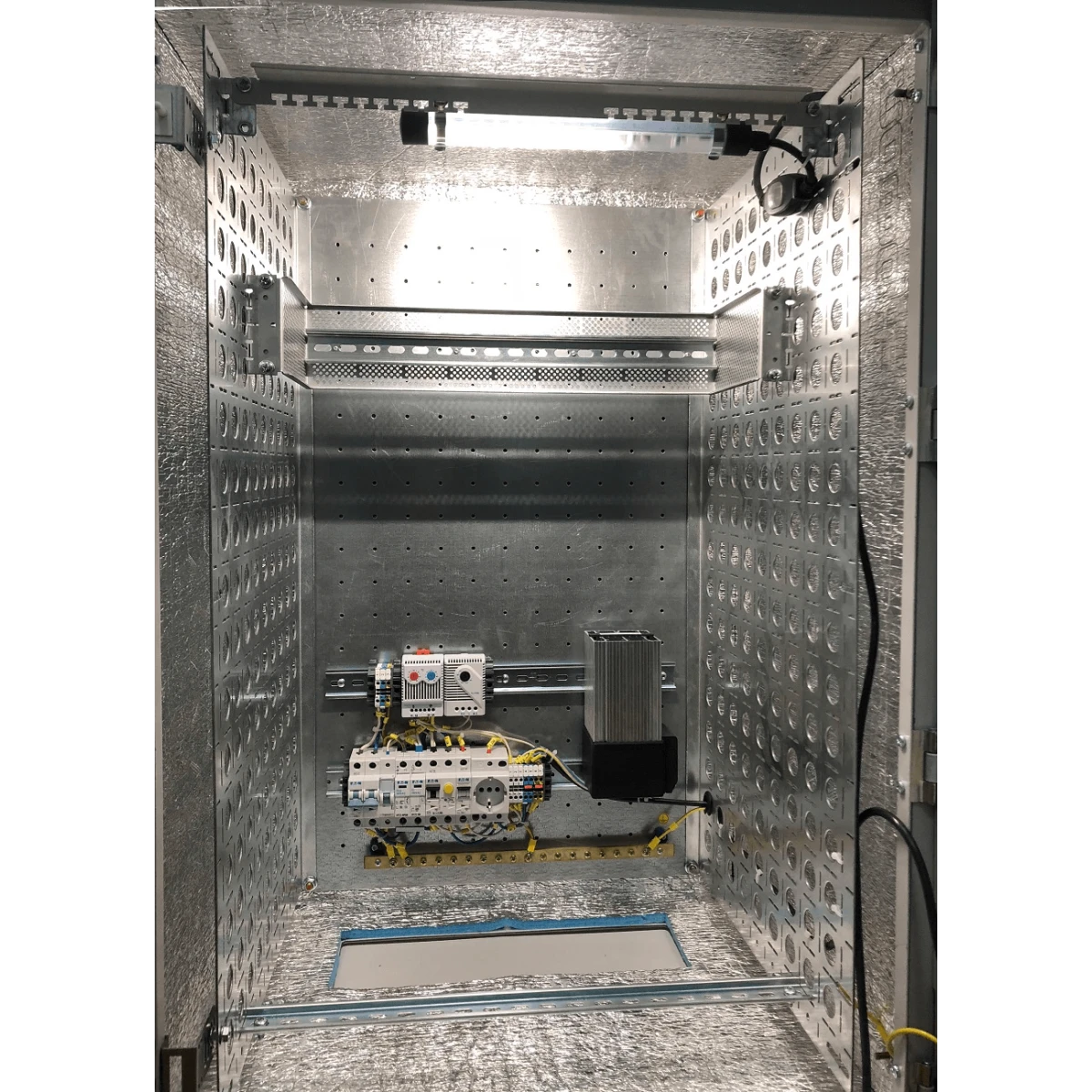 Шкаф ЦМО ШТВ-Н-18.6.5-4ААА-Т2 - фото 2