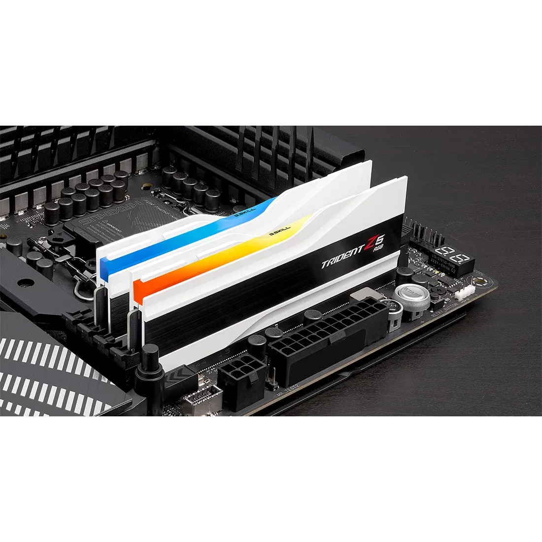Оперативная память 96Gb DDR5 6000MHz G.Skill Trident Z5 RGB (F5-6000J3036F48GX2-TZ5RW) (2x48Gb KIT) - фото 7