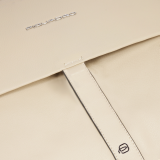 Сумка для ноутбука Piquadro Expandable Slim Computer Bag 15.6" Beige (CA4021S135/BE)