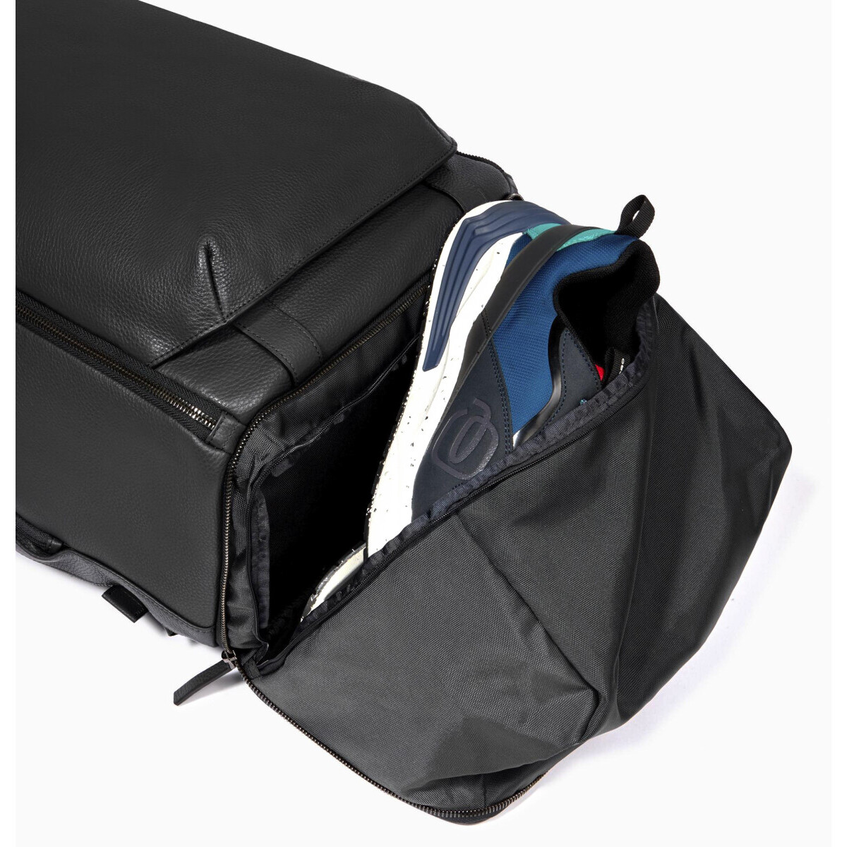 Рюкзак для ноутбука Piquadro Convertible to Backpack Duffel Bag Black (BV5993MOS/N) - фото 6