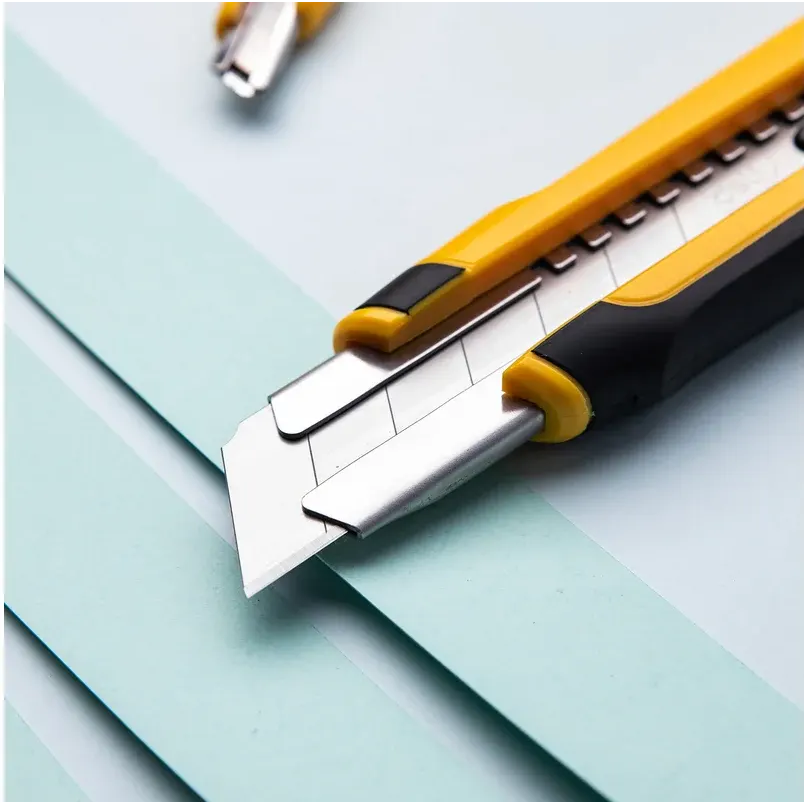 Строительный нож Deli DL025 - фото 6