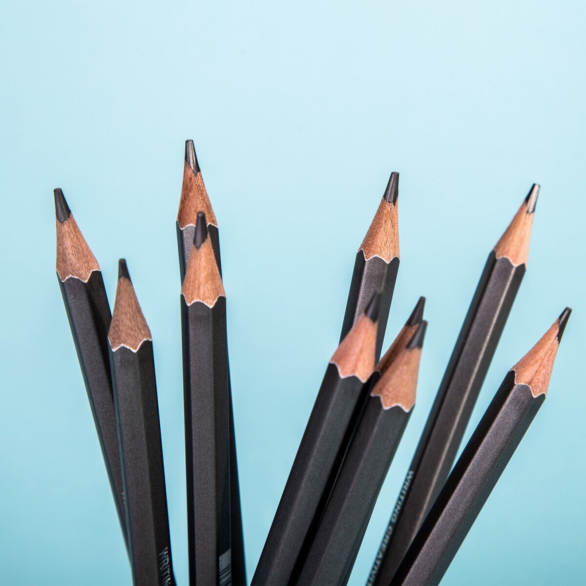 Набор карандашей Deli EC005-2B - фото 7