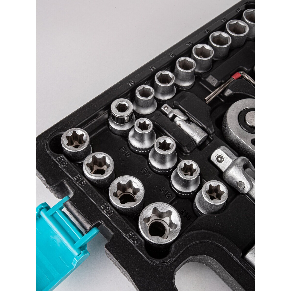 Набор инструментов AUTOVIRAZH AV-212108 - фото 4