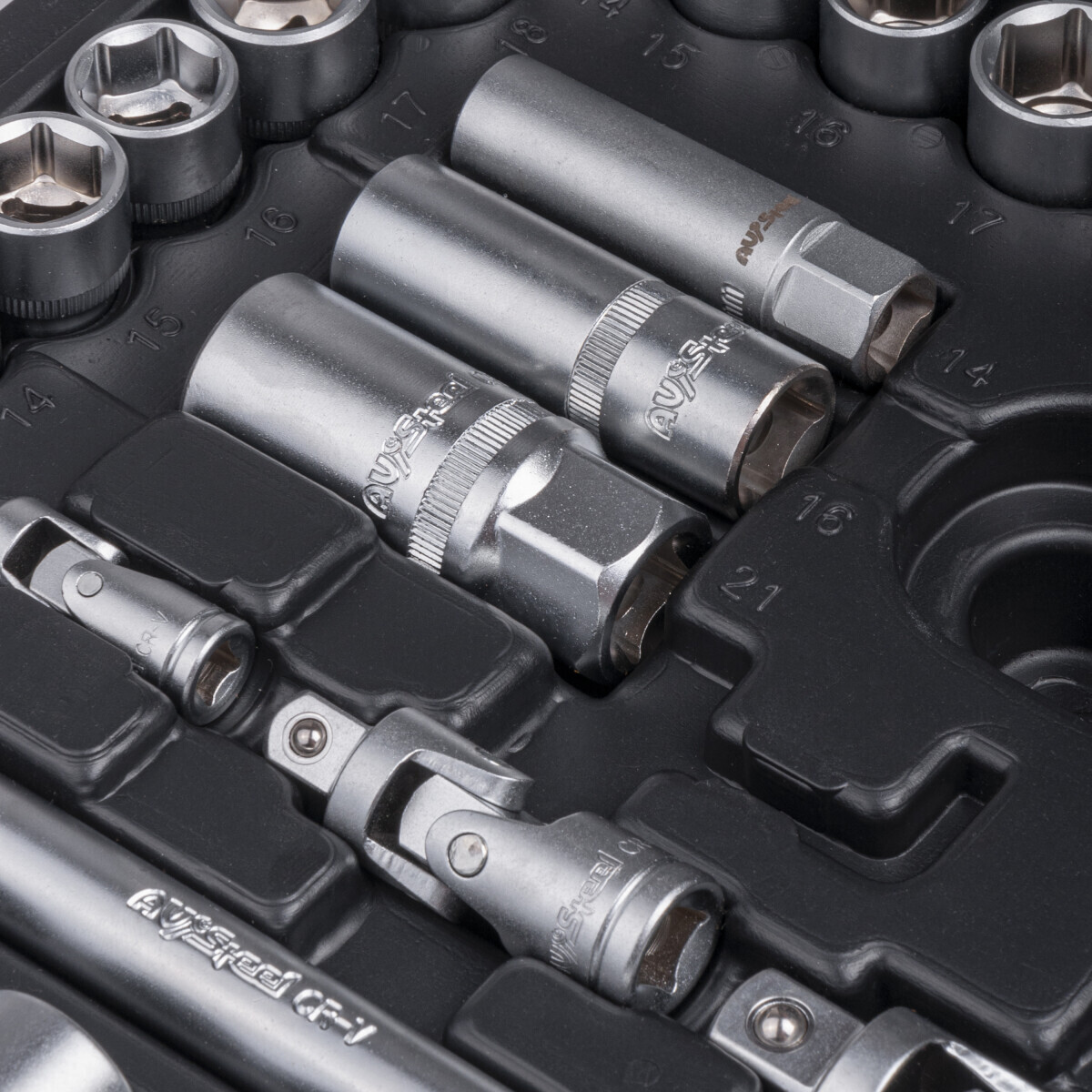 Набор инструментов AV STEEL AV-011144 - фото 4