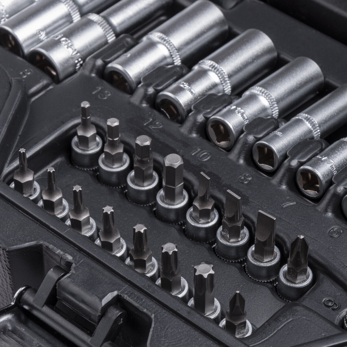 Набор инструментов AV STEEL AV-011144 - фото 5