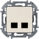 Розетка RJ-45 Legrand 673836