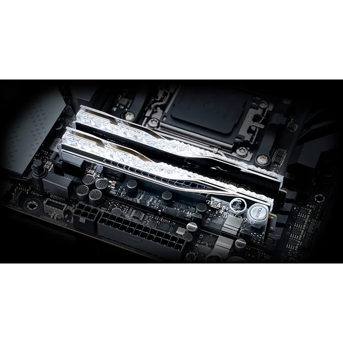 Оперативная память 96GB DDR5 6000MHz G.Skill Trident Z5 Royal Neo