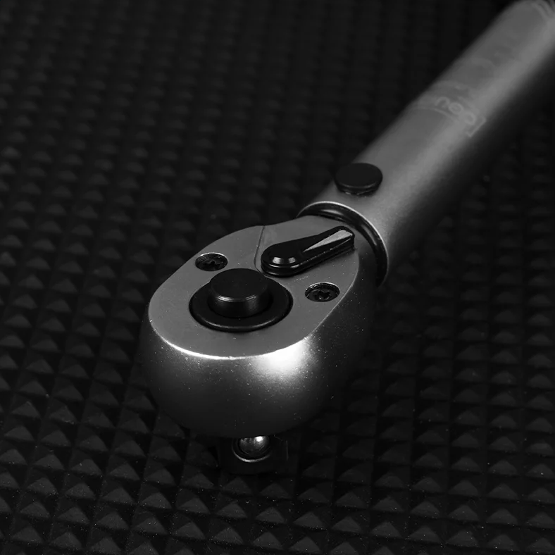 Ключ динамометрический Deli DL170025 - фото 6