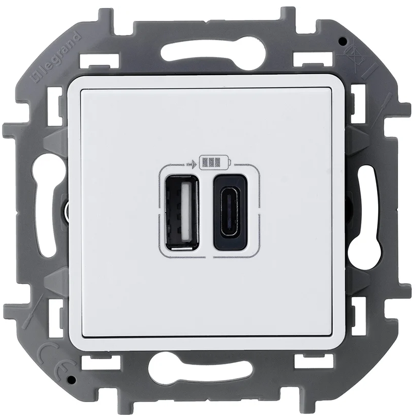 Розетка USB IEK 673760