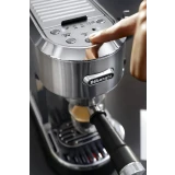 Кофеварка DeLonghi EC950.M