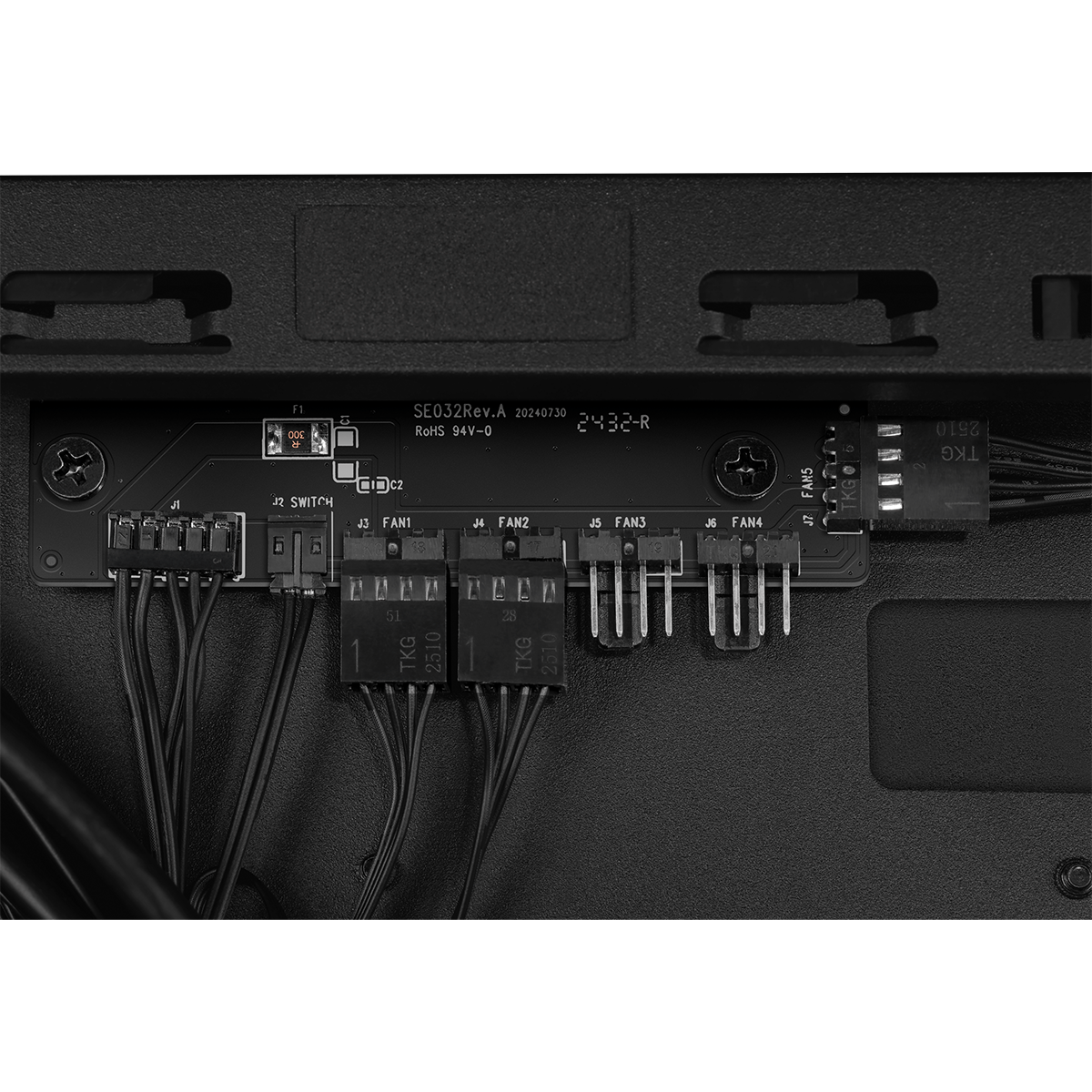 Корпус ASUS ProArt PA401 Wood Edition Mesh Panel Black - 90DC00M0-B39040 - фото 17