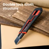 Строительный нож Deli DL018G