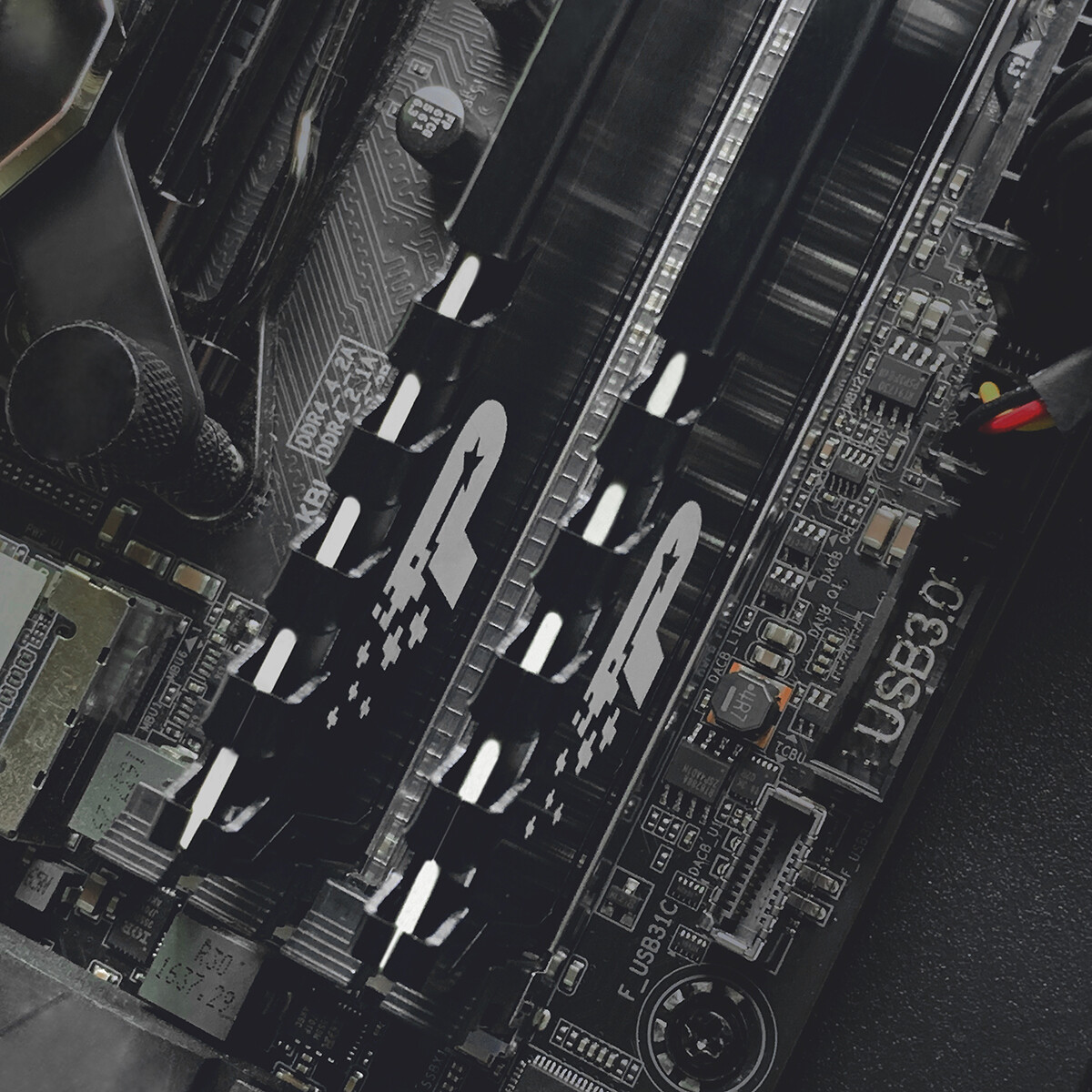 Оперативная память 16Gb DDR4 2666MHz Patriot Signature Premium Line (PSP416G2666H1) - фото 7