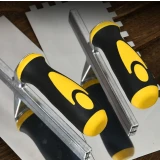 Мастерок Deli DL509320