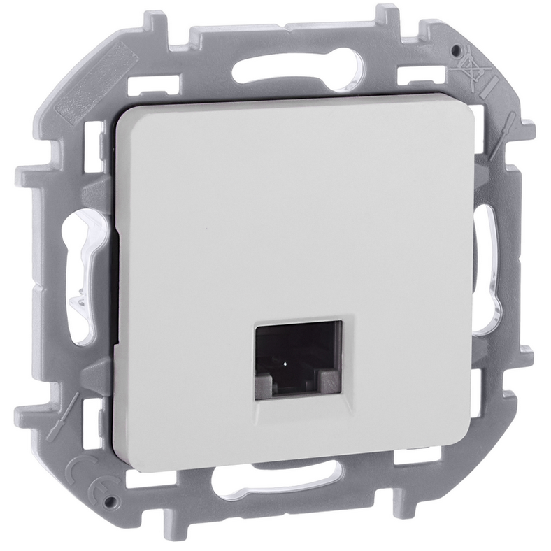 Розетка RJ-45 IEK 673825