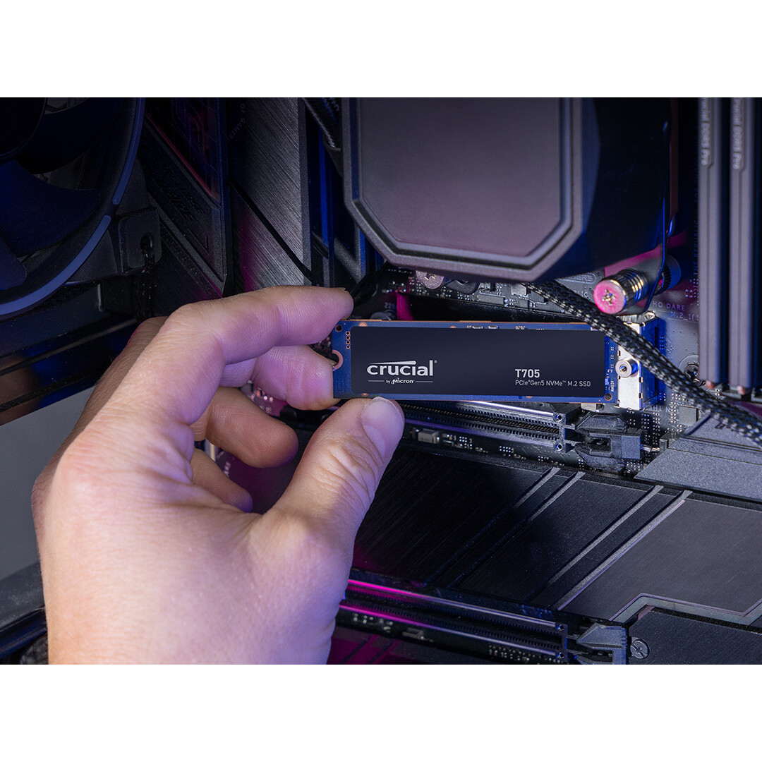 Накопитель SSD 4Tb Crucial T705 (CT4000T705SSD3) - фото 3