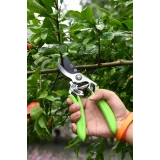 Секатор Deli DL580207