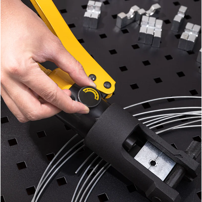 Пресс-клещи Deli DL-YQ240 - фото 6