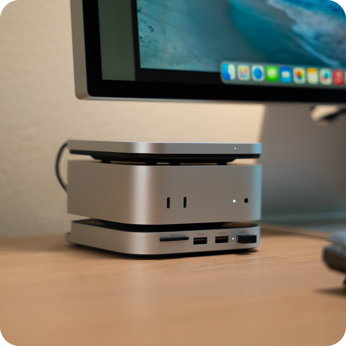 Внешний корпус для SSD M.2 Satechi USB4 Slim NVMe SSD Enclosure (ST-EU4SNSS) - фото 6