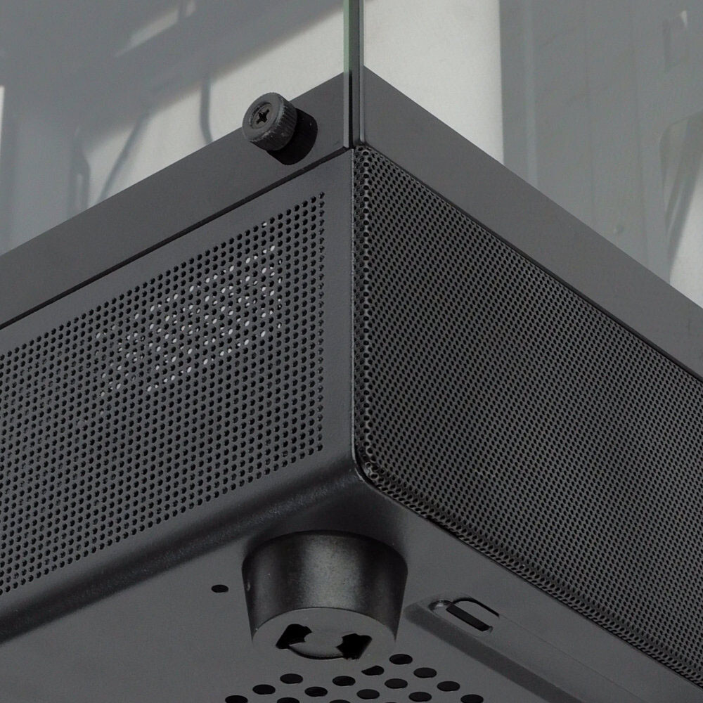 Корпус Ginzzu RX670 Black - фото 9