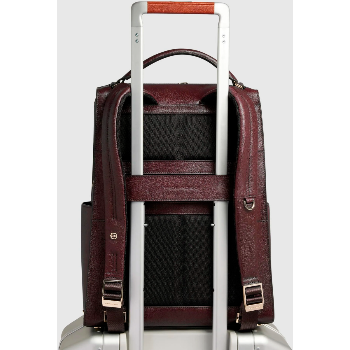 Рюкзак для ноутбука Piquadro Women’s Laptop Backpack 14" Bordeaux (CA6772W140) - CA6772W140/BO - фото 3