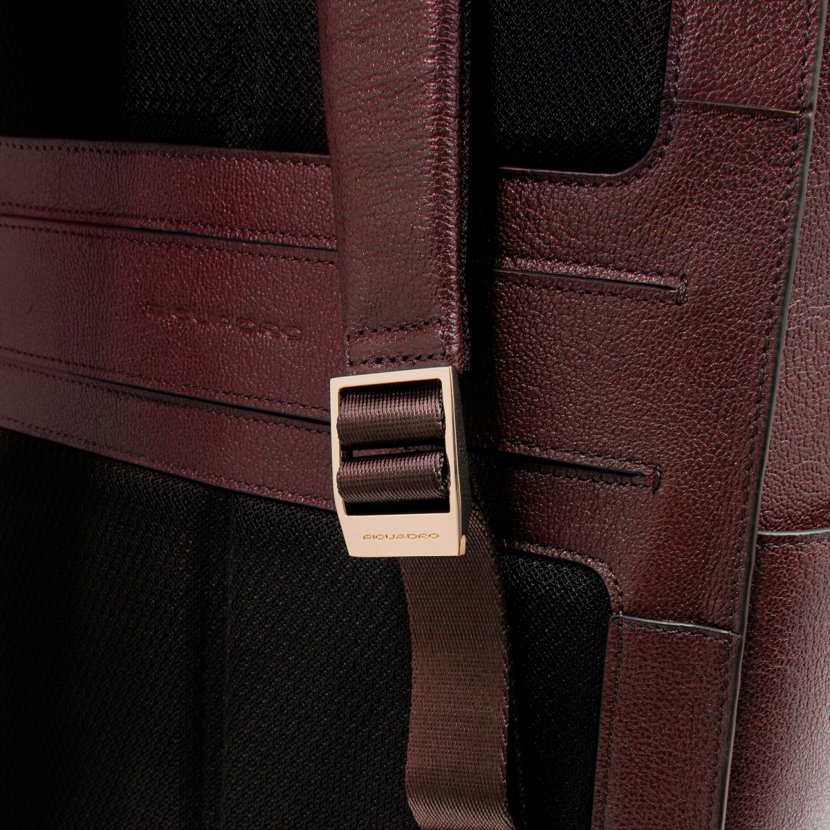 Рюкзак для ноутбука Piquadro Women’s Laptop Backpack 14" Bordeaux (CA6772W140) - CA6772W140/BO - фото 7