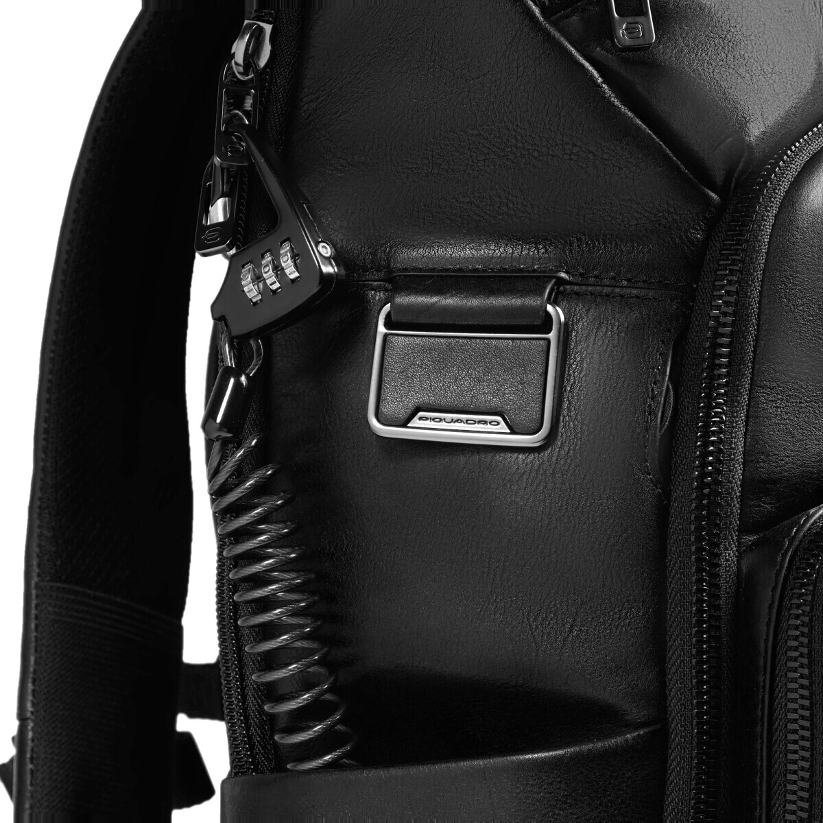 Рюкзак для ноутбука Piquadro Travel Laptop Backpack 15.6" Black (CA6798W136BM) - CA6798W136BM/N - фото 4