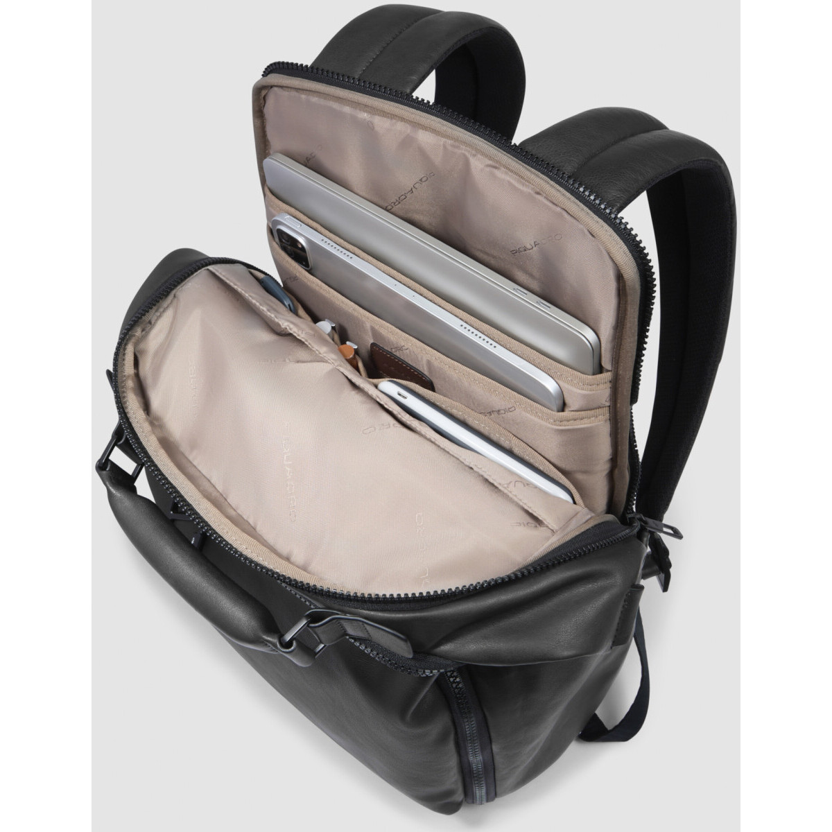 Рюкзак для ноутбука Piquadro Travel Laptop Backpack 15.6" Black (CA6645AP) - CA6645AP/N - фото 8