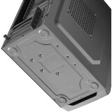 ..... Корпус Ginzzu B180 Black, царапина сбоку на передней панели корпуса