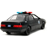 Коллекционная модель с фигуркой Jada Toys 1986 Ford Taurus with Robocop (33743)