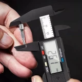 Штангенциркуль Deli DL90150