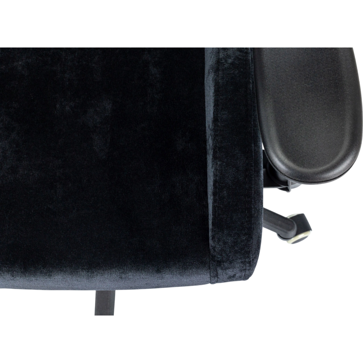 Игровое кресло Бюрократ Zombie 51 Black - ZOMBIE 51 B - фото 11