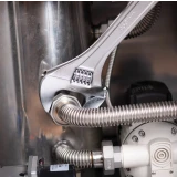 Ключ разводной Deli DL018A