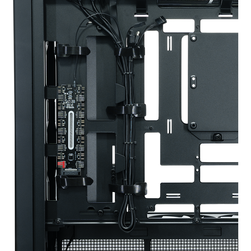 Корпус XASTRA A700 7ARGB-C10-UC Black - A700-1FA36A-4FL14A-C10-UC - фото 8