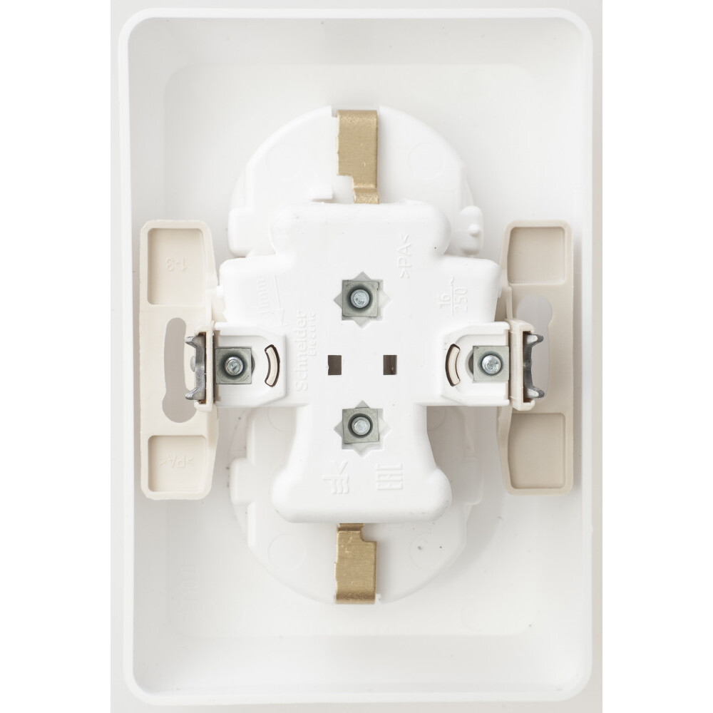 Электрическая розетка Schneider Electric Этюд PC16-107B - фото 3