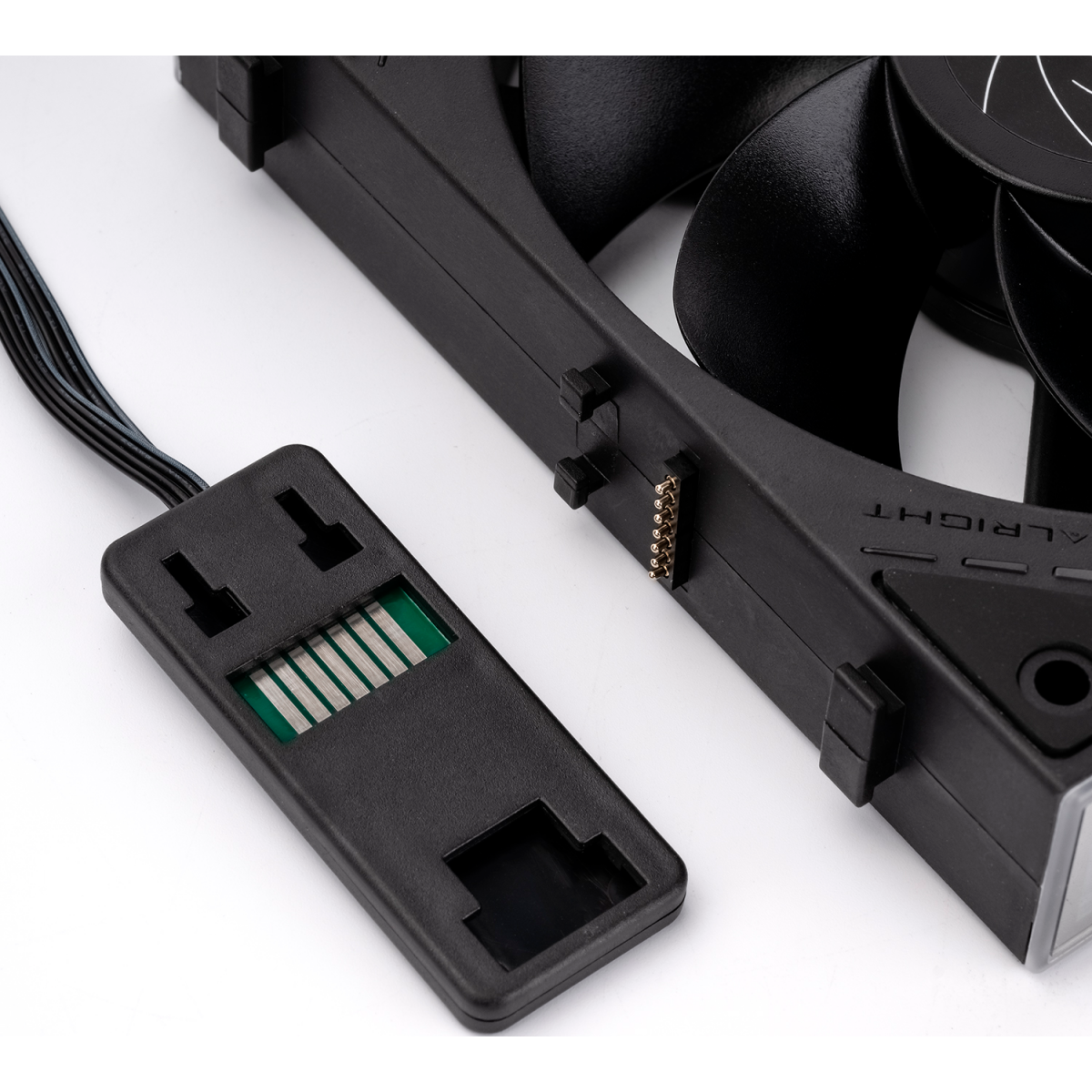 Вентилятор для корпуса Thermalright TL-M12QR (2 шт.) - TL-M12QR X2 - фото 8