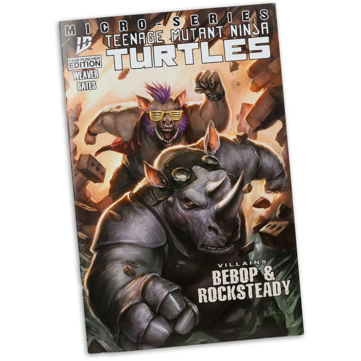 Фигурка McFarlane Toys TMNT with Comic WaVe2 Bebop - 11346 - фото 5